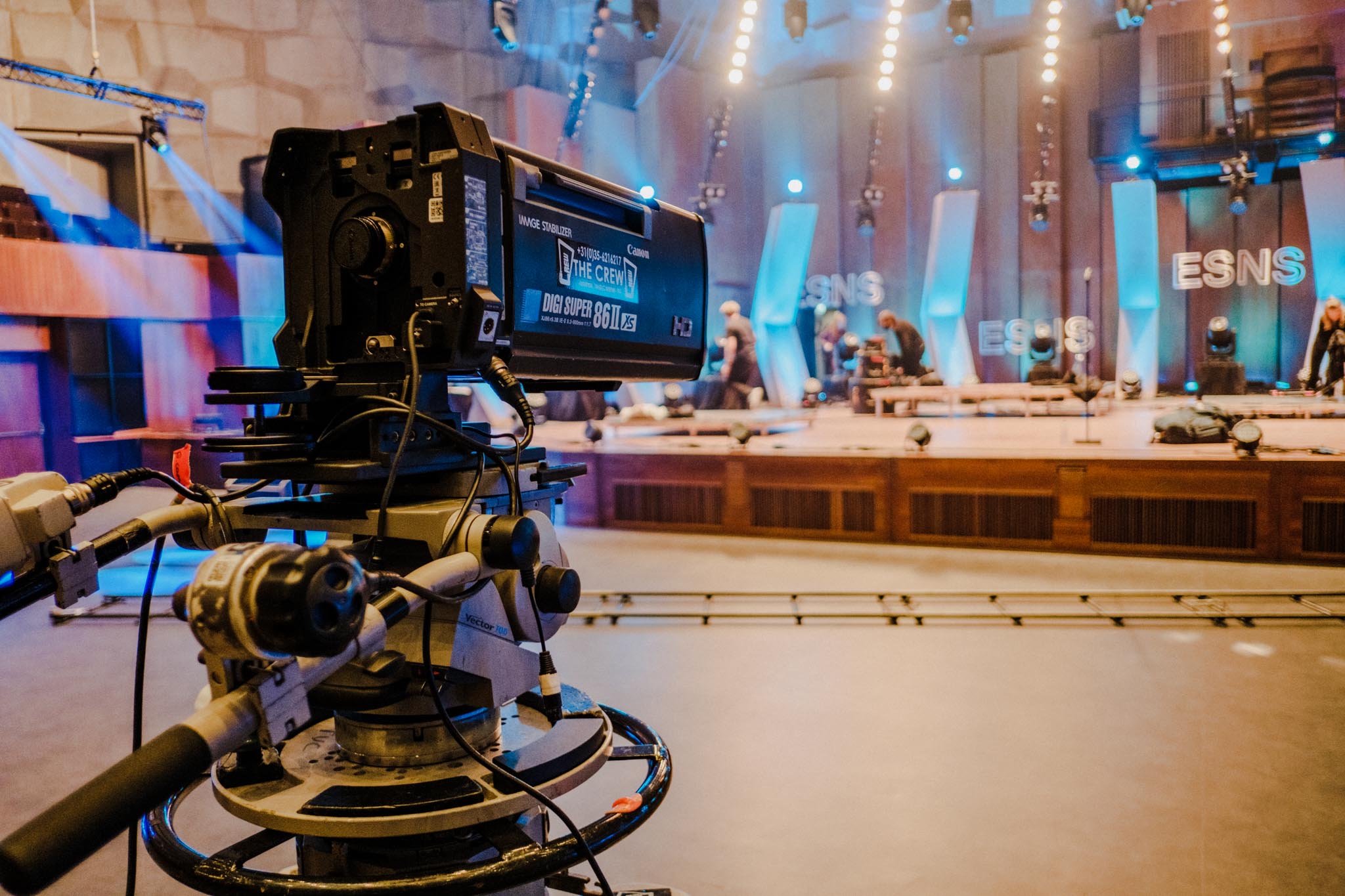 de Ontluiking deel 5 - Prelude van een verwachtingsvolle zomer